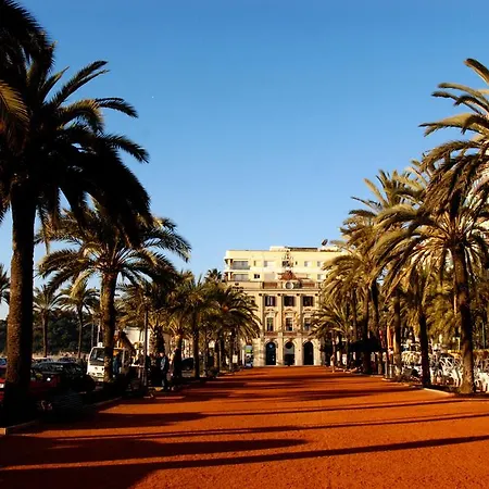 Playa Fenals Sol Y Mar * 료렛 드 마르