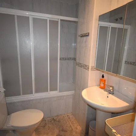 Playa Fenals Sol Y Mar Appartement *